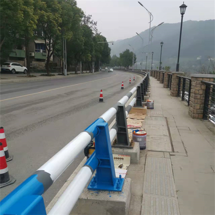 阳江防撞护栏